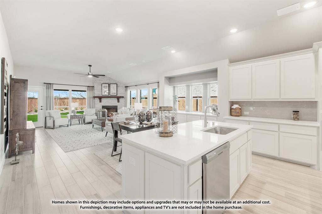 5402 Rutherford Drive, Midlothian, TX 76065