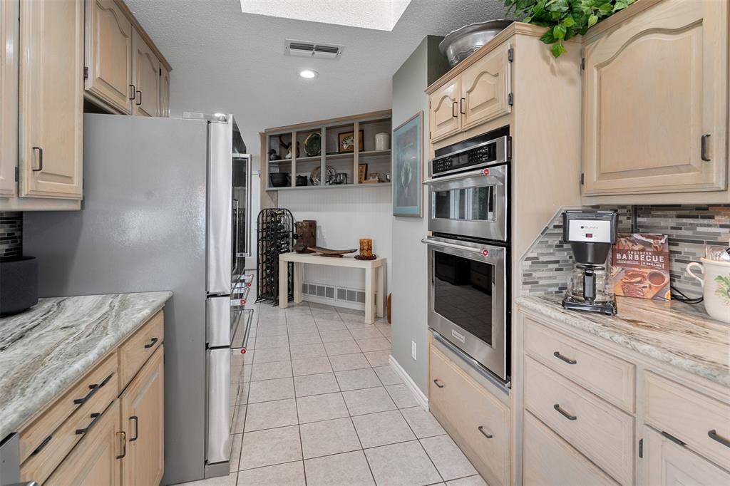 258 Lakeview Drive, Trinidad, TX 75163 258 Lakeview Drive, Trinidad, TX 75163