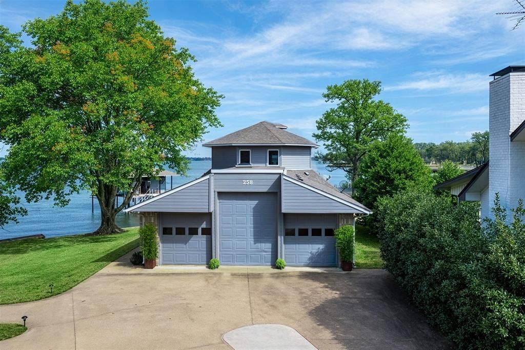 258 Lakeview Drive, Trinidad, TX 75163 258 Lakeview Drive, Trinidad, TX 75163