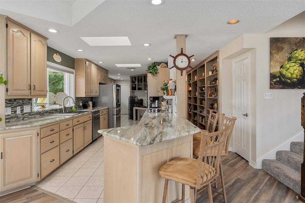 258 Lakeview Drive, Trinidad, TX 75163 258 Lakeview Drive, Trinidad, TX 75163