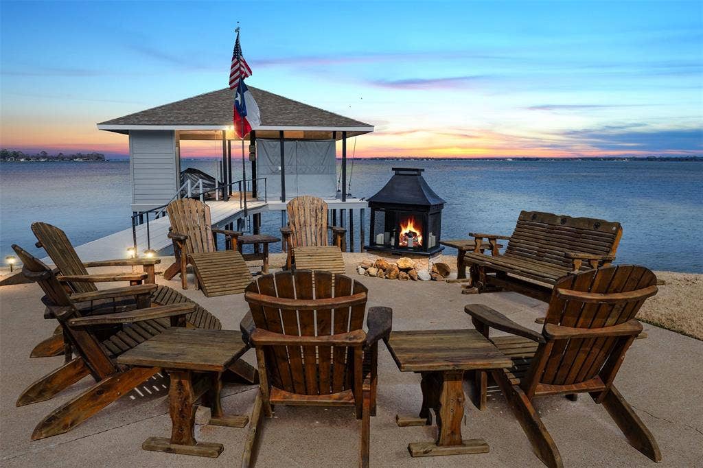 258 Lakeview Drive, Trinidad, TX 75163 258 Lakeview Drive, Trinidad, TX 75163