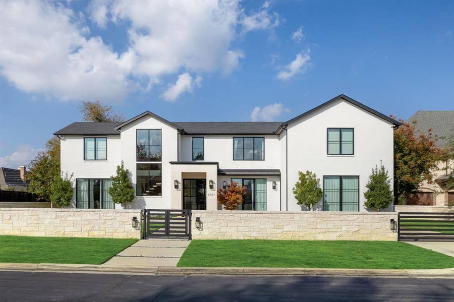 Property photo for 6707 Pemberton Drive, Dallas, TX