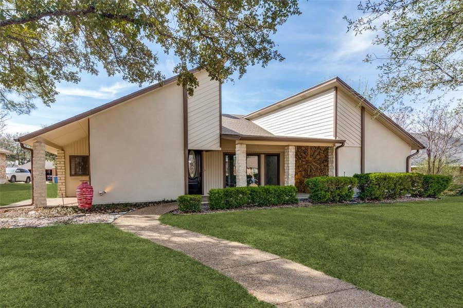 Property photo for 1720 Plummer Drive, Rockwall, TX