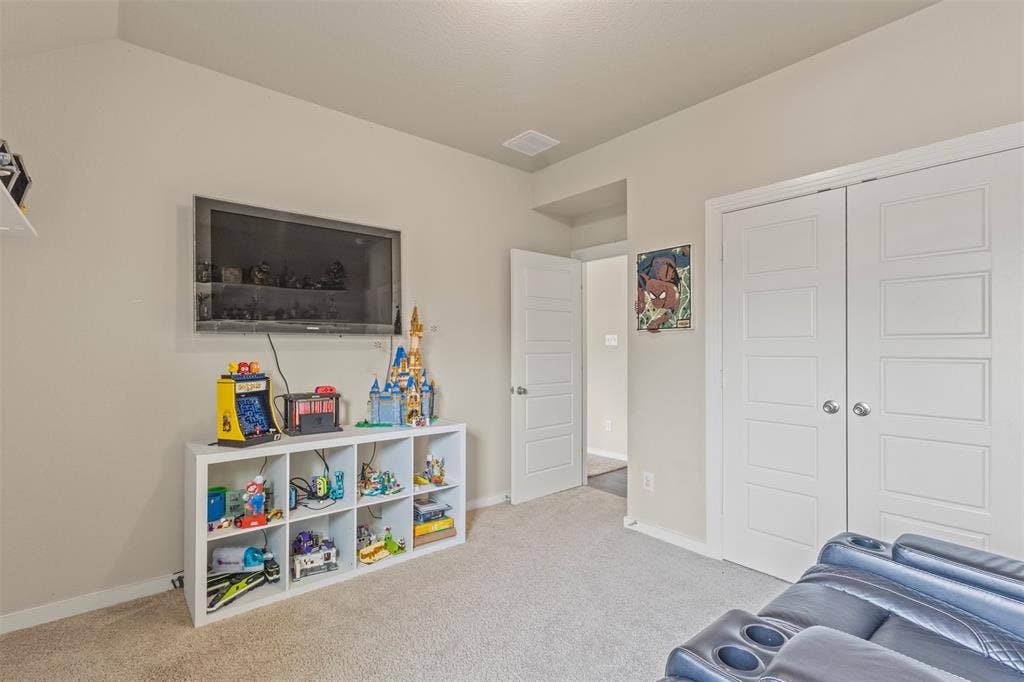 1300 Lawnview Drive, Forney, TX 75126 1300 Lawnview Drive, Forney, TX 75126