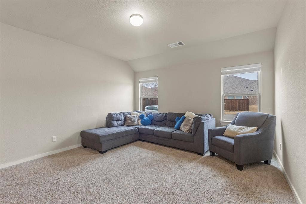 1300 Lawnview Drive, Forney, TX 75126 1300 Lawnview Drive, Forney, TX 75126
