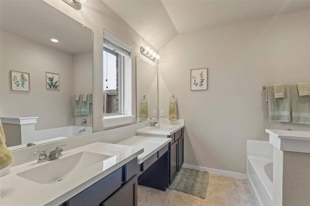 1300 Lawnview Drive, Forney, TX 75126 1300 Lawnview Drive, Forney, TX 75126