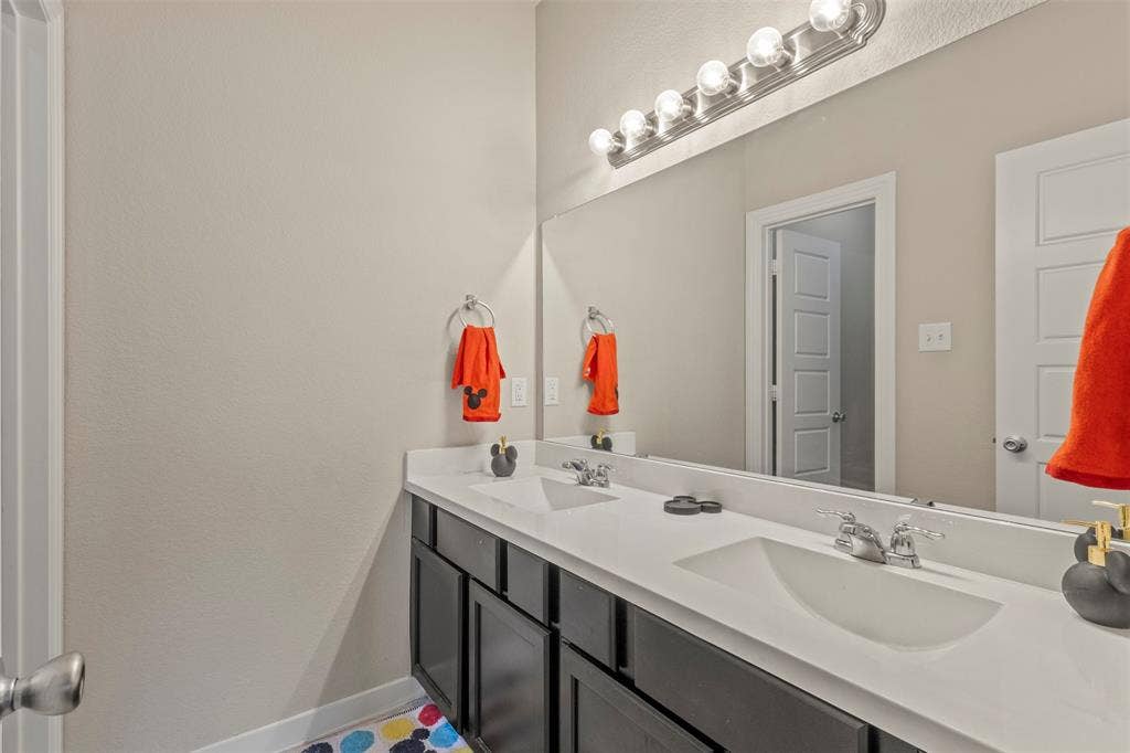 1300 Lawnview Drive, Forney, TX 75126 1300 Lawnview Drive, Forney, TX 75126