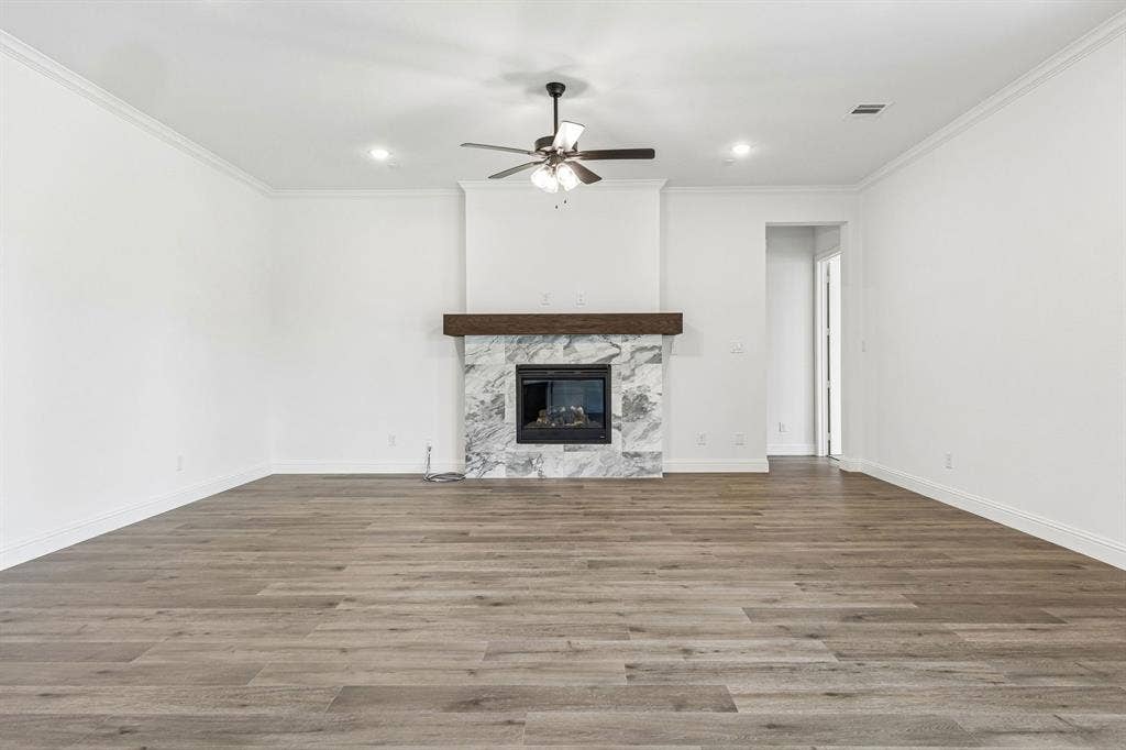 4811 Bonanza Drive, Midlothian, TX 76065 4811 Bonanza Drive, Midlothian, TX 76065