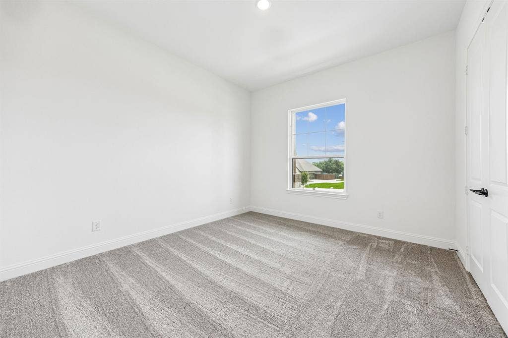 4811 Bonanza Drive, Midlothian, TX 76065 4811 Bonanza Drive, Midlothian, TX 76065