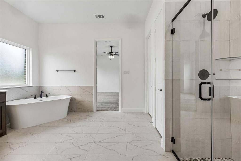 4811 Bonanza Drive, Midlothian, TX 76065 4811 Bonanza Drive, Midlothian, TX 76065