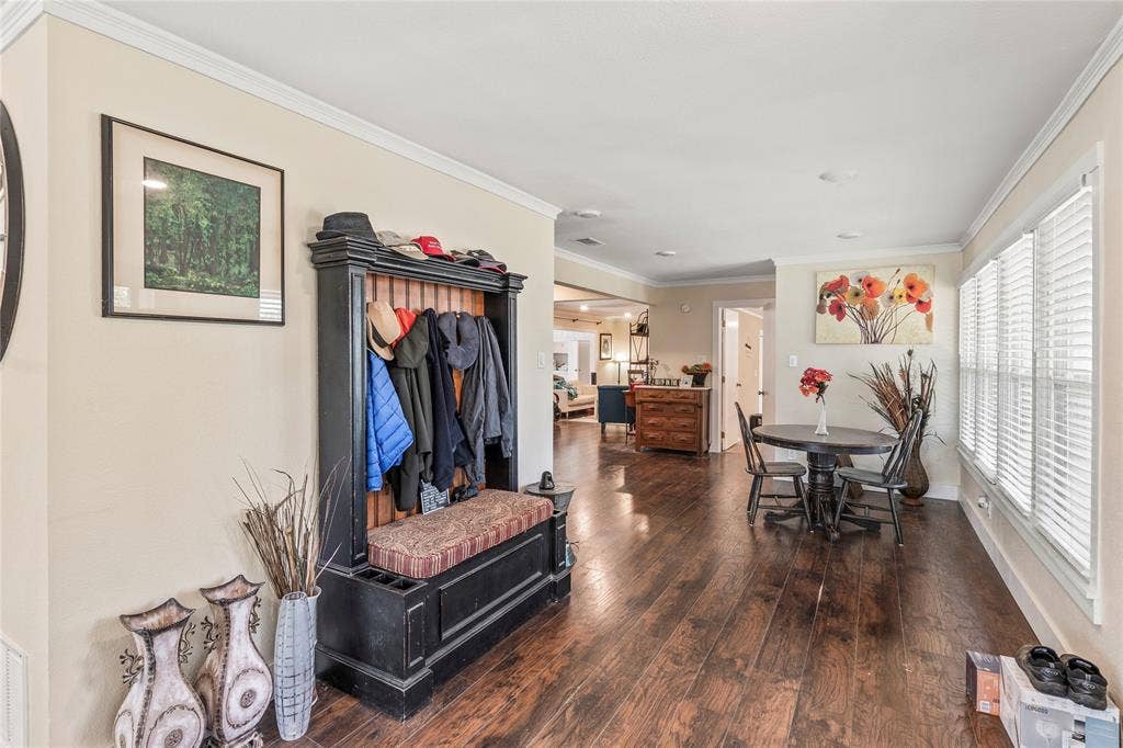 400 W Cayuga Drive, Athens, TX 75751 400 W Cayuga Drive, Athens, TX 75751