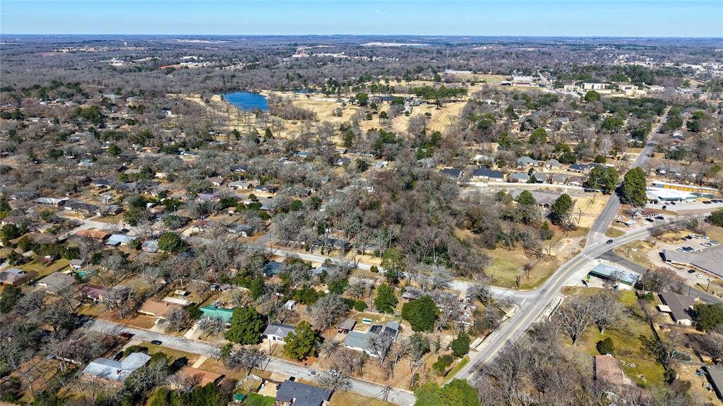 400 W Cayuga Drive, Athens, TX 75751 400 W Cayuga Drive, Athens, TX 75751