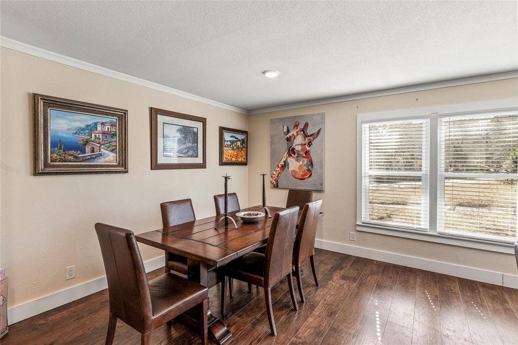 400 W Cayuga Drive, Athens, TX 75751 400 W Cayuga Drive, Athens, TX 75751