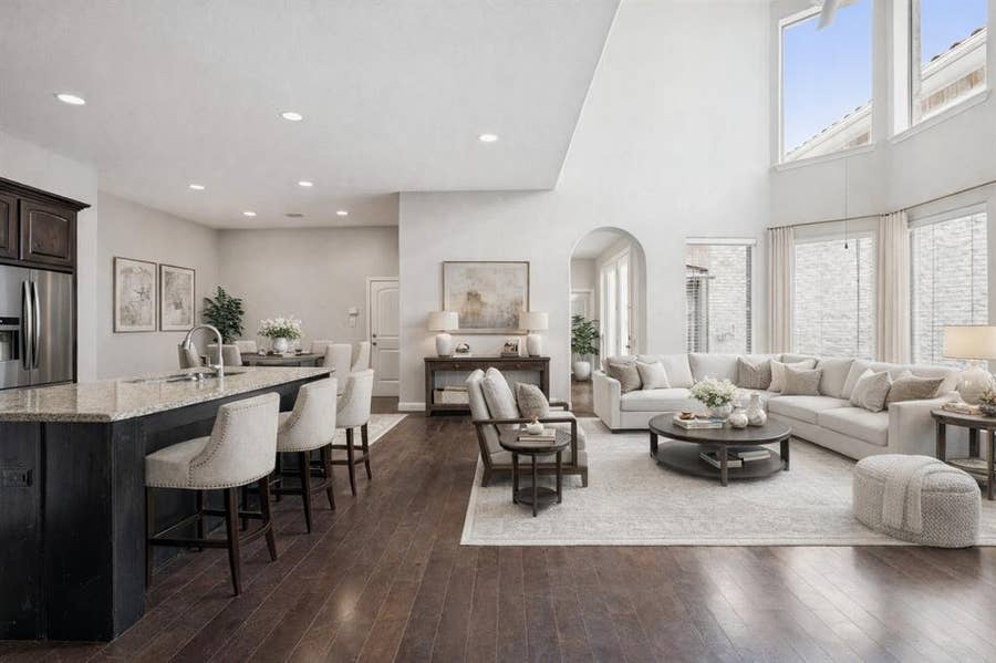 Property photo for 821 La Cima, Irving, TX