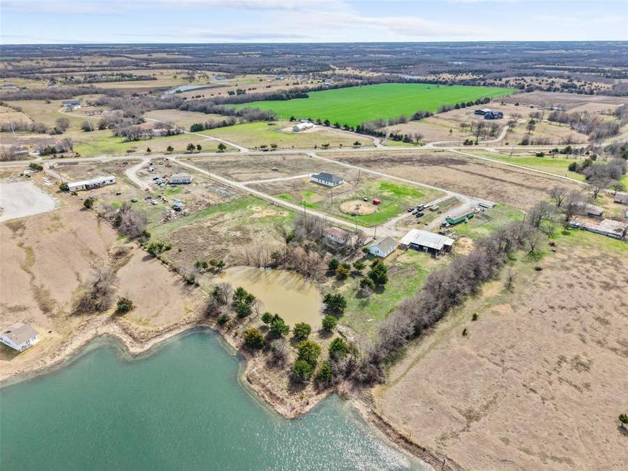 Property photo for 19491 Fm 981, Leonard, TX