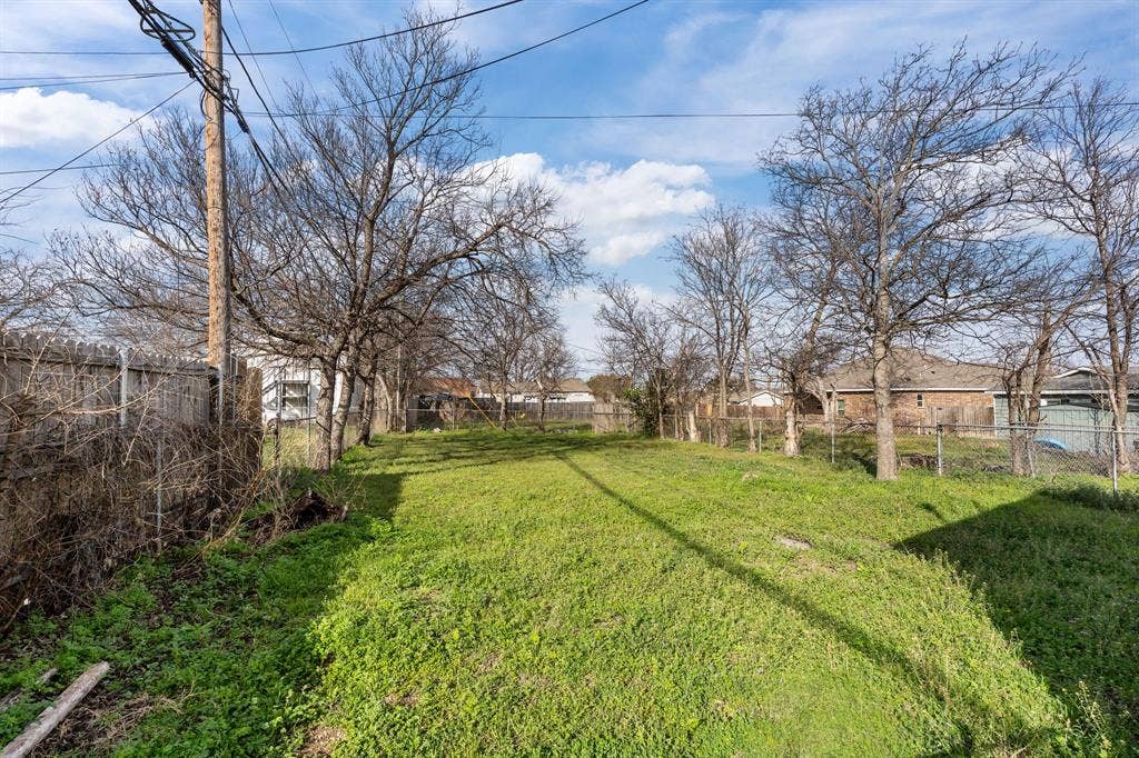 309 Hallvale Drive, White Settlement, TX 76108 309 Hallvale Drive, White Settlement, TX 76108