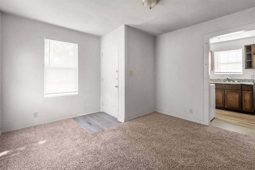 309 Hallvale Drive, White Settlement, TX 76108 309 Hallvale Drive, White Settlement, TX 76108
