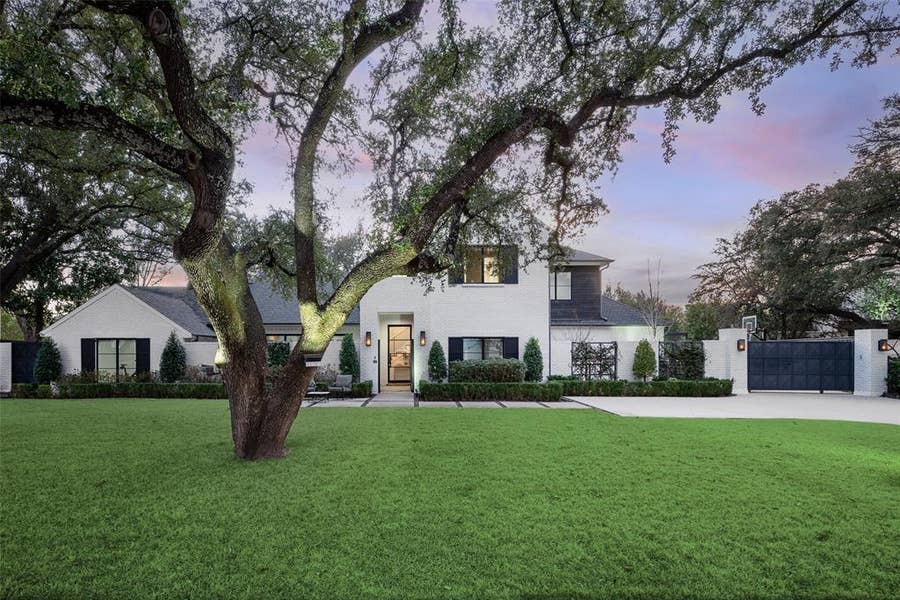 Property photo for 11219 Leachman Circle, Dallas, TX