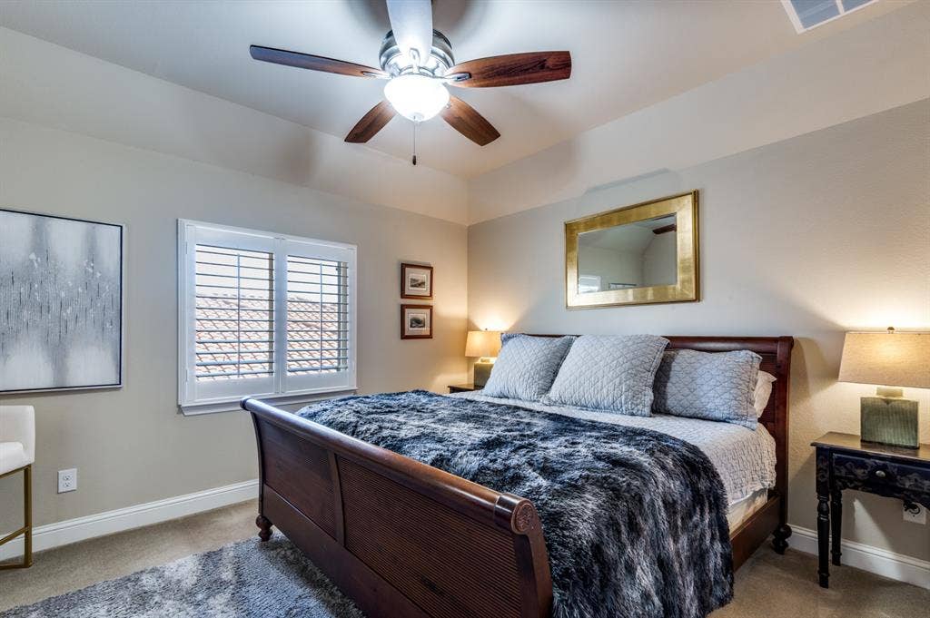 647 Fountainview Drive, Irving, TX 75039 647 Fountainview Drive, Irving, TX 75039