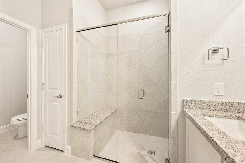 2203 Redding Drive, Mansfield, TX 76084 2203 Redding Drive, Mansfield, TX 76084