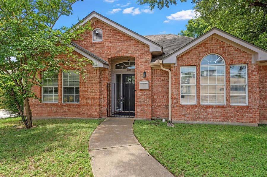 Property photo for 1118 Bagby Avenue, Waco, TX