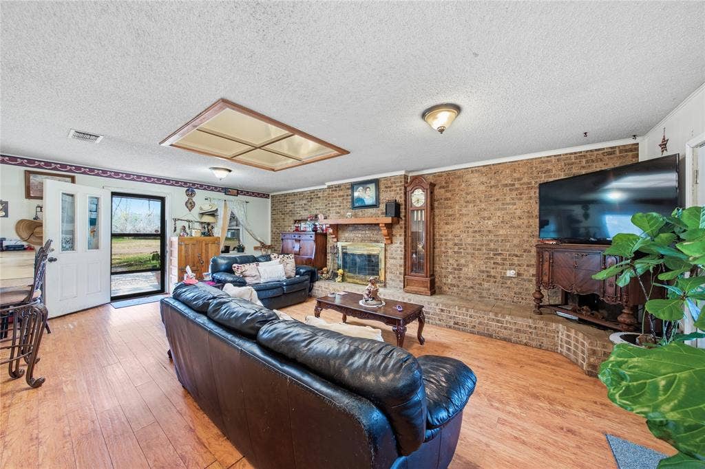 442 Rosemary Drive, Trinidad, TX 75163 442 Rosemary Drive, Trinidad, TX 75163