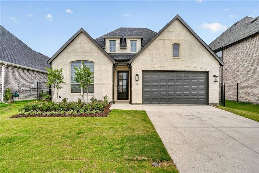 Property photo for 3780 Jane Street, Midlothian, TX