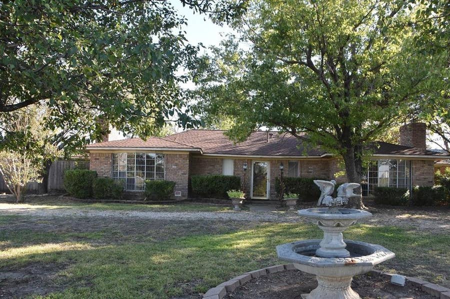 Property photo for 312 E Tripp Road, Sunnyvale, TX