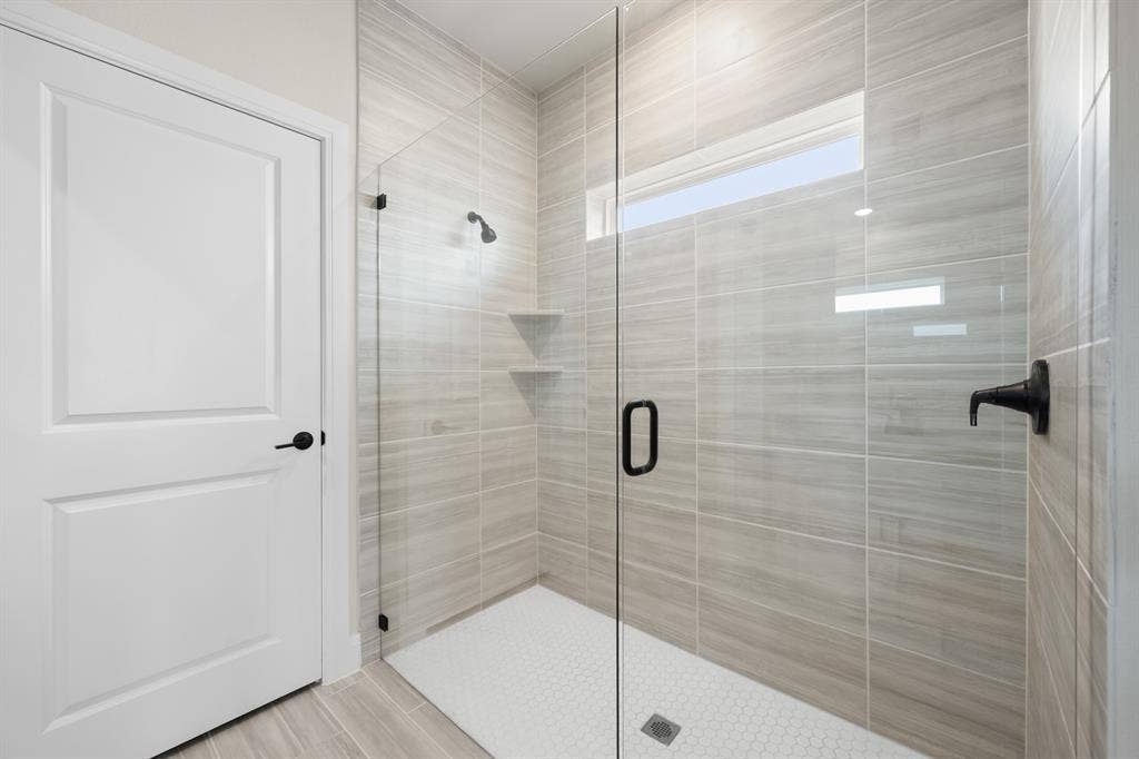 1124 Abigail Way, Midlothian, TX 76065 1124 Abigail- Primary Suite-4