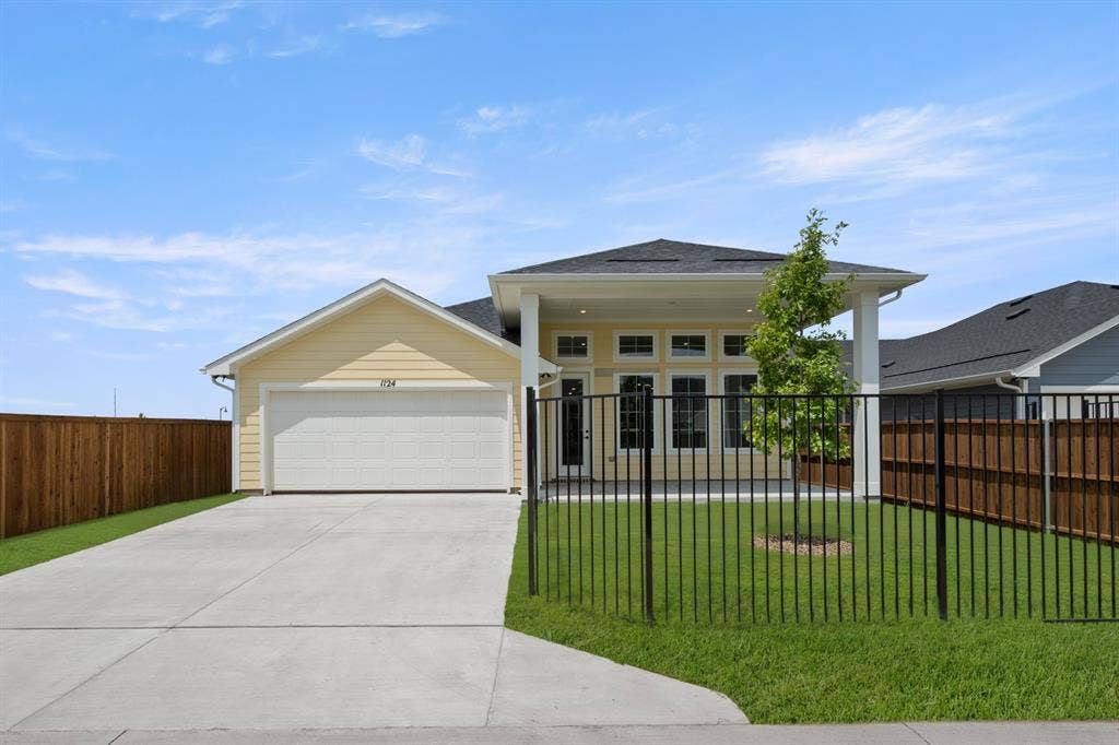 1124 Abigail Way, Midlothian, TX 76065 1124 Abigail- Back-2