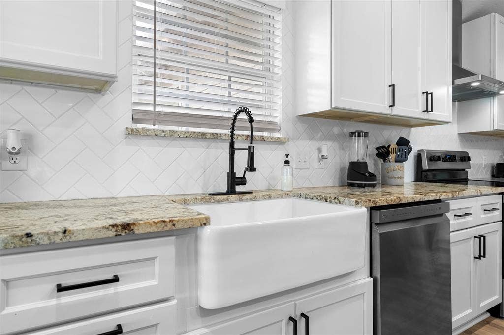 7431 County Road 964, Nevada, TX 75173 7431 County Road 964, Nevada, TX 75173