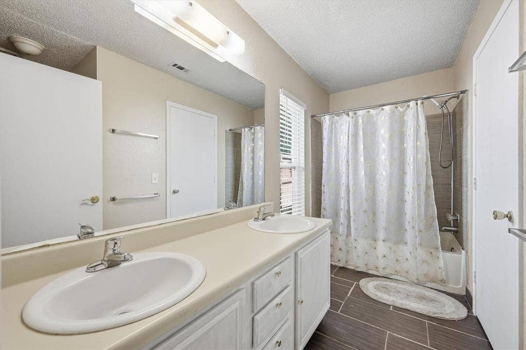 919 Brae Loch Drive, Dallas, TX 75217 919 Brae Loch Drive, Dallas, TX 75217