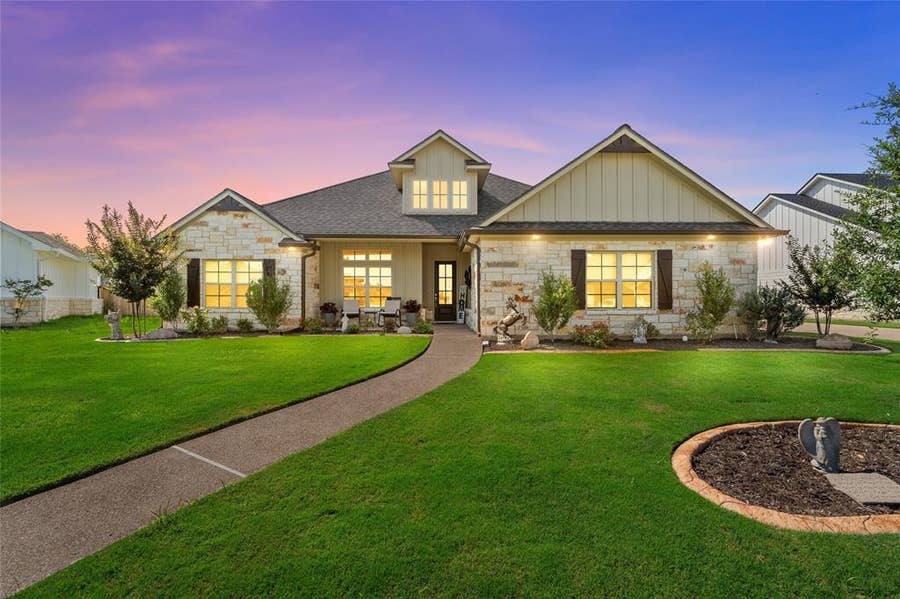 Property photo for 10133 T Bury Lane, Waco, TX