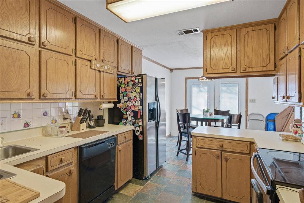 8844 State Highway 19 N, Athens, TX 75752 8844 State Highway 19 N, Athens, TX 75752