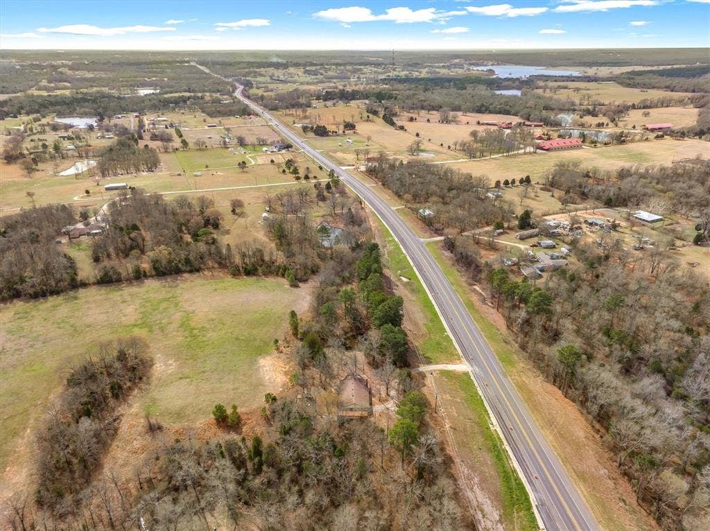 8844 State Highway 19 N, Athens, TX 75752 8844 State Highway 19 N, Athens, TX 75752