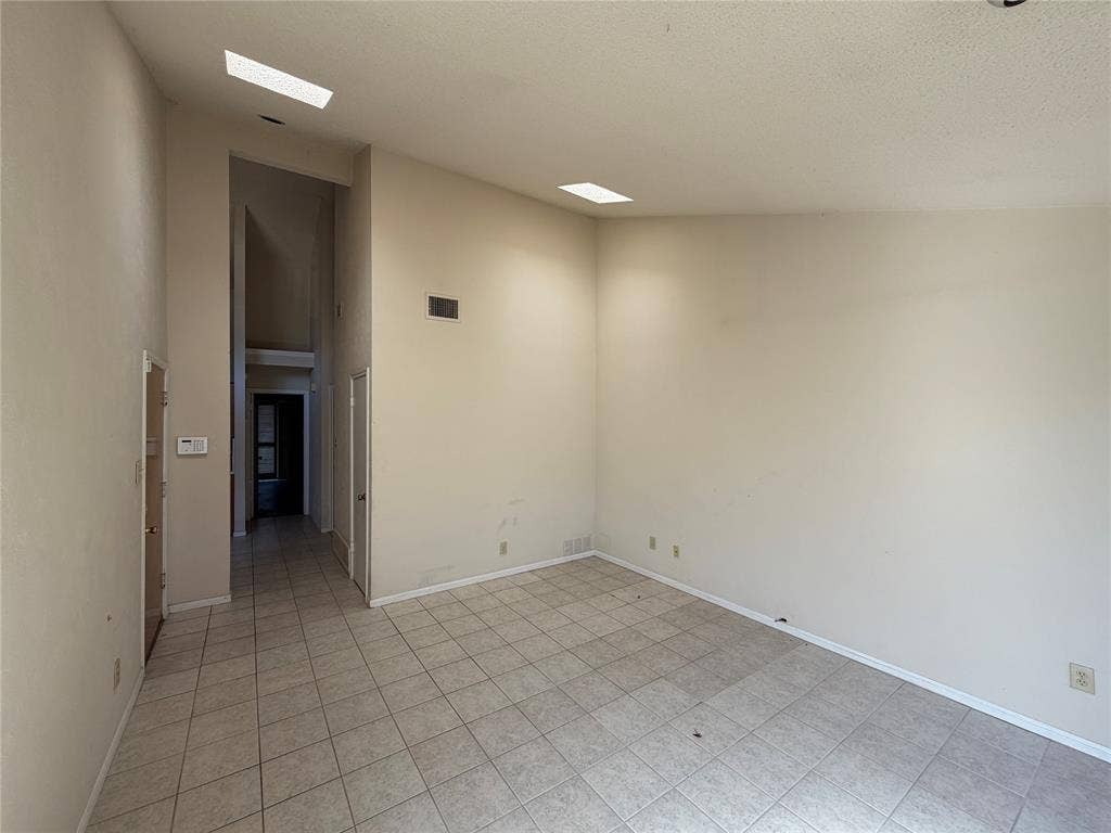 2204 W Park Boulevard, #3201, Plano, TX 75075 2204 W Park Boulevard, #3201, Plano, TX 75075
