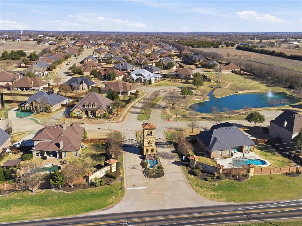 1114 Texanna Trail, Midlothian, TX 76065 Texanna Trail Entry and Pond