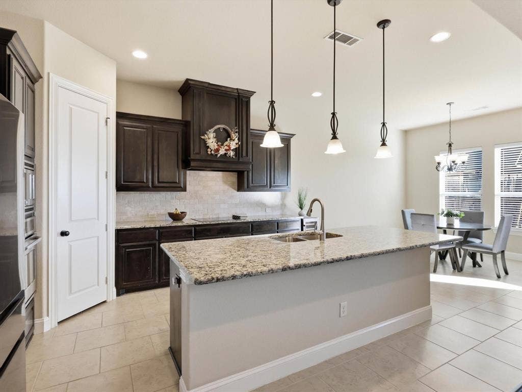 1114 Texanna Trail, Midlothian, TX 76065 1114 Texanna Trail, Midlothian, TX 76065