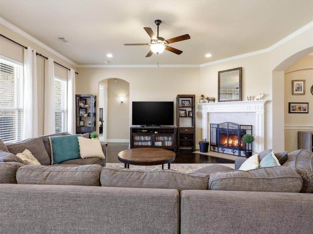 1114 Texanna Trail, Midlothian, TX 76065 1114 Texanna Trail, Midlothian, TX 76065