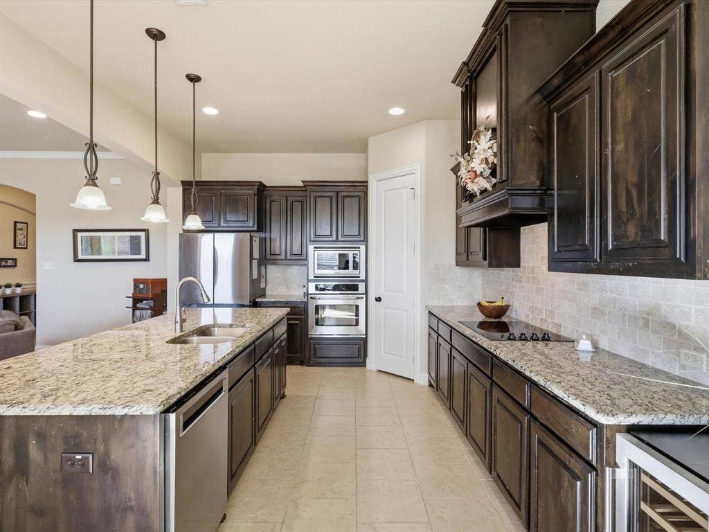 1114 Texanna Trail, Midlothian, TX 76065 1114 Texanna Trail, Midlothian, TX 76065