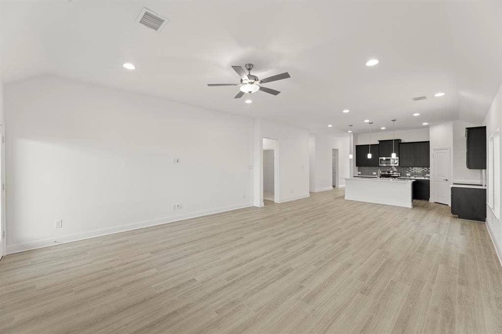 3112 Goldfinch Drive, Royse City, TX 75189 17. 3112 Goldfinch - Family (2)