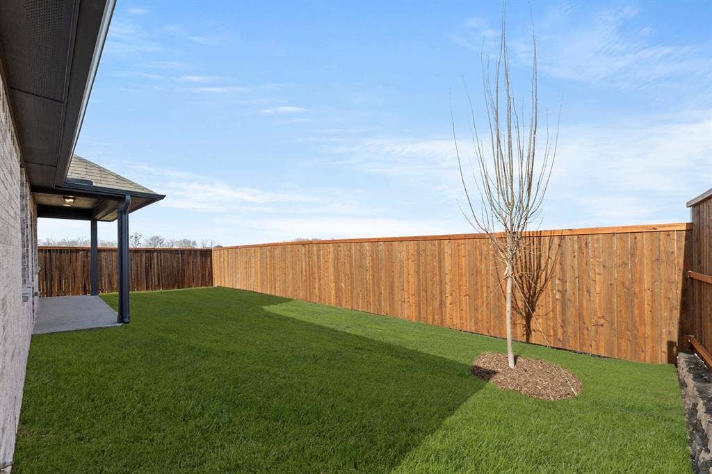 3112 Goldfinch Drive, Royse City, TX 75189 27. 3112 Goldfinch - Back (2)