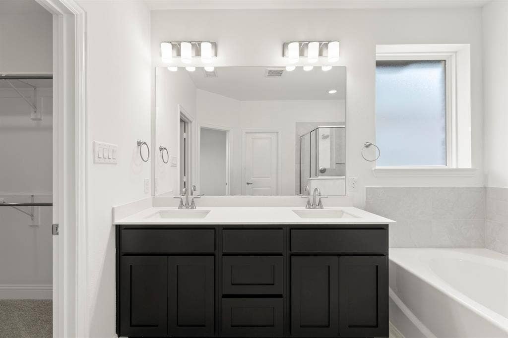 3112 Goldfinch Drive, Royse City, TX 75189 20. 3112 Goldfinch - Bath