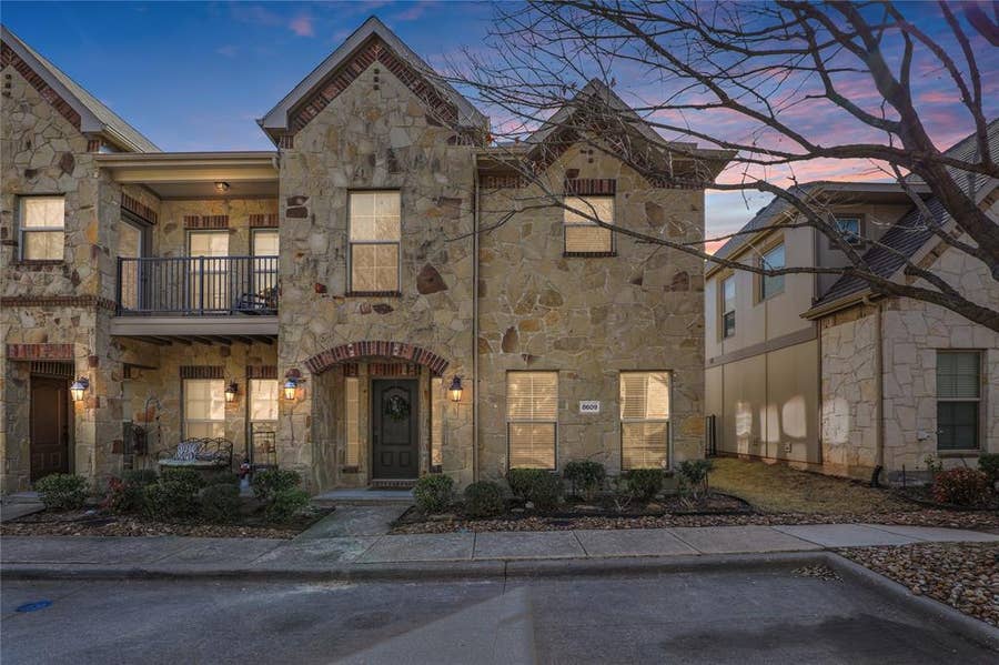 Property photo for 8609 Trolley Trail, McKinney, TX