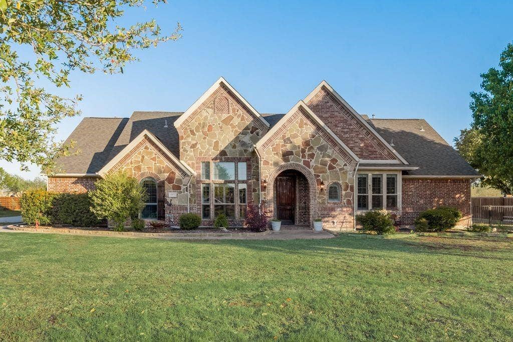 18176 Langford Lane, Talty, TX 75126 18176 Langford Lane, Talty, TX 75126