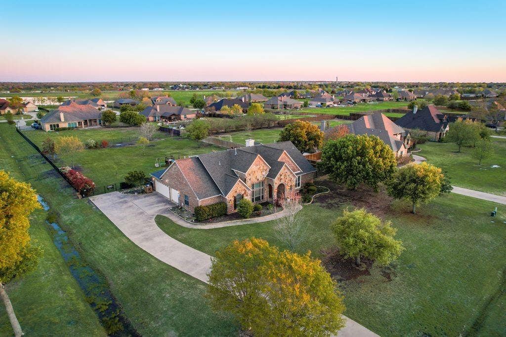 18176 Langford Lane, Talty, TX 75126 18176 Langford Lane, Talty, TX 75126
