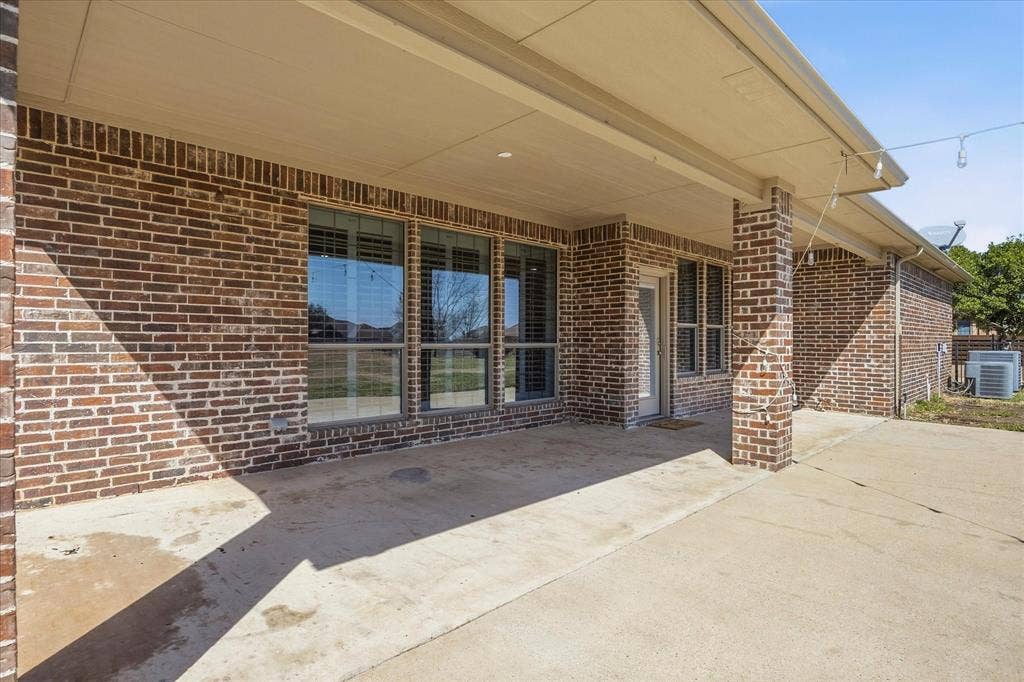 18176 Langford Lane, Talty, TX 75126 18176 Langford Lane, Talty, TX 75126