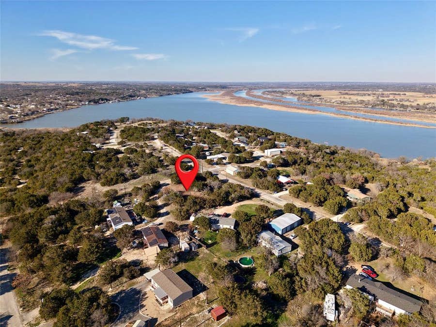Property photo for 4810 Peachtree Street, Granbury, TX