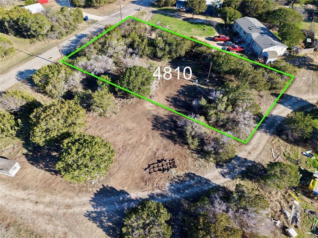 4810 Peachtree Street, Granbury, TX 76048 4810 Peachtree Street, Granbury, TX 76048