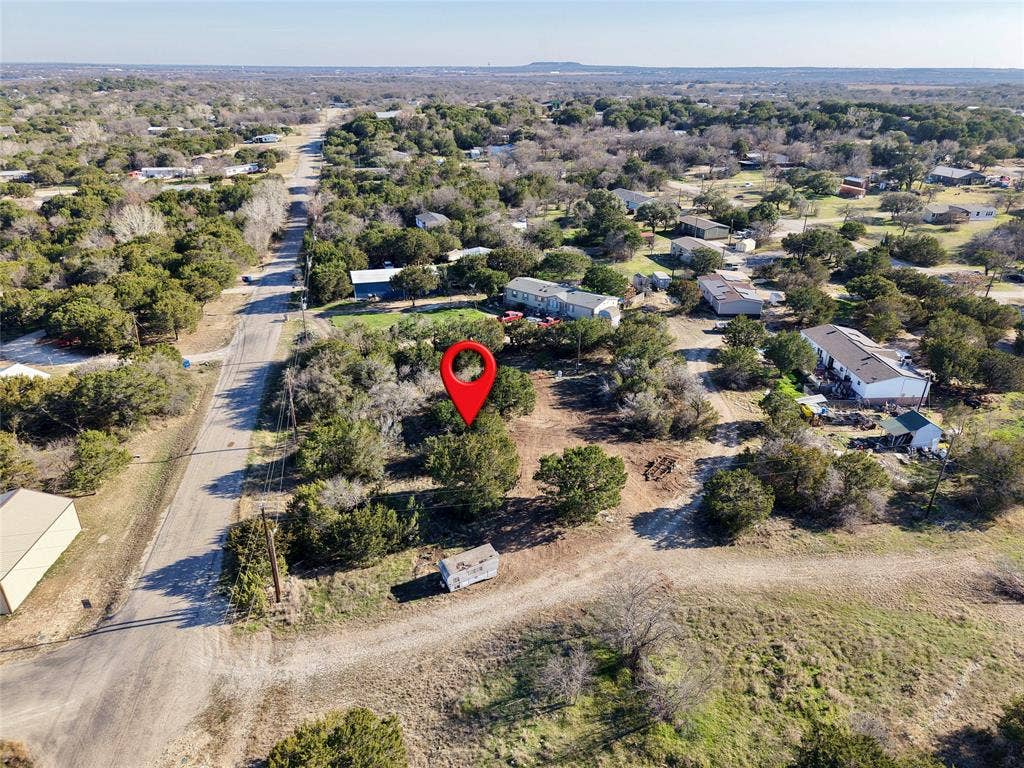 4810 Peachtree Street, Granbury, TX 76048 4810 Peachtree Street, Granbury, TX 76048